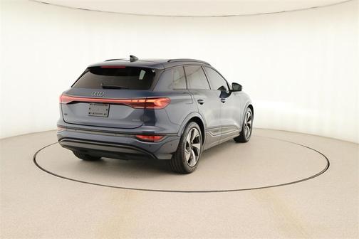 2025 Audi Q6 e-tron Premium