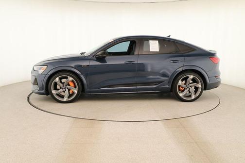 Plasma Blue Metallic 2023 Audi e-tron S Prestige