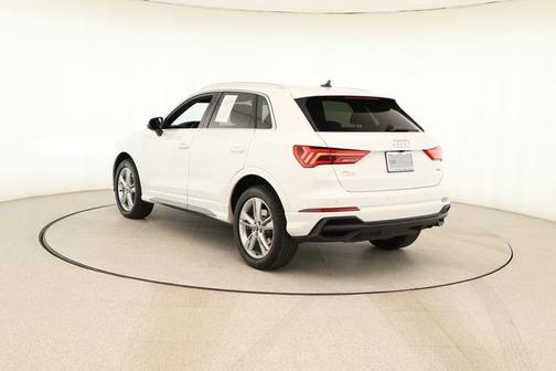 2024 Audi Q3 45 S line Premium