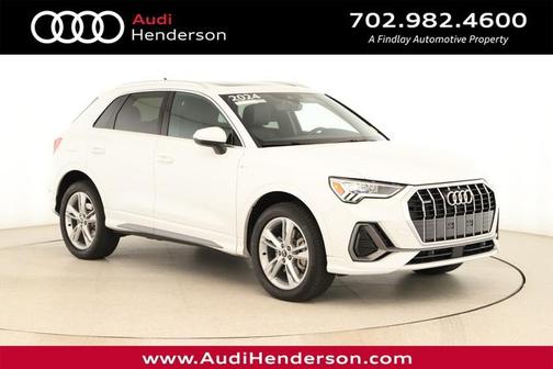 2024 Audi Q3 45 S line Premium