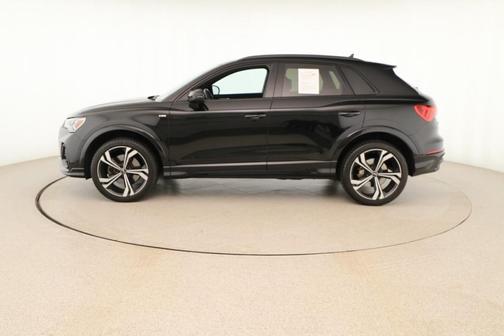 2023 Audi Q3 45 S line Premium