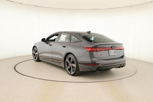 2025 Audi S6 e-tron Premium