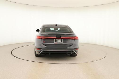 2025 Audi S6 e-tron Premium