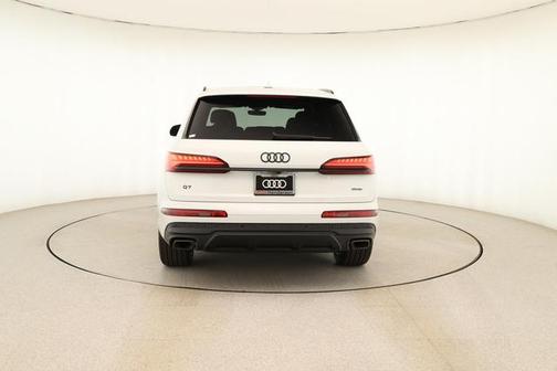 2026 Audi Q7 55 Premium Plus