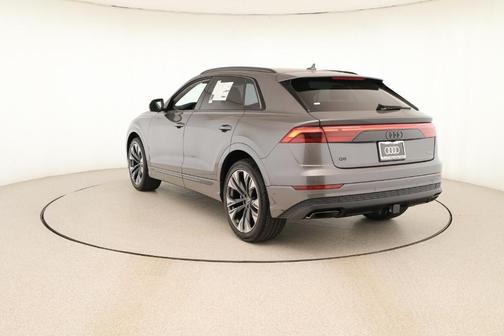 2025 Audi Q8 55 Premium