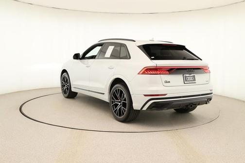 2021 Audi Q8 55 Premium Plus