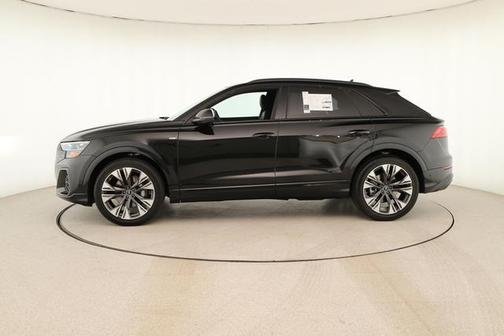 2026 Audi Q8 55 Premium