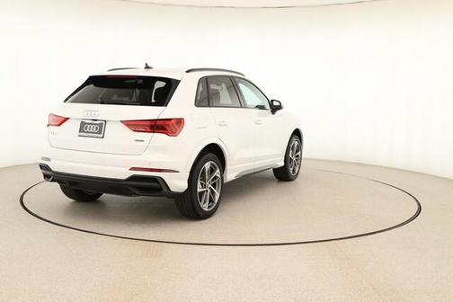 2025 Audi Q3 45 S line Premium