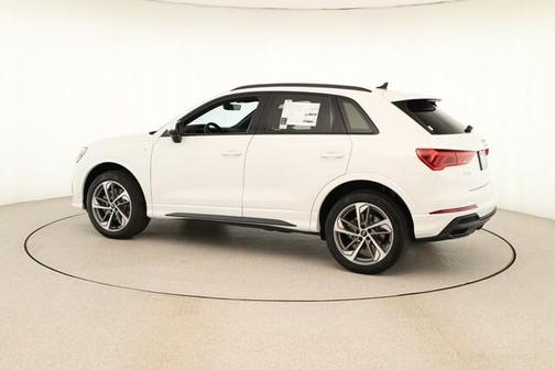 2025 Audi Q3 45 S line Premium