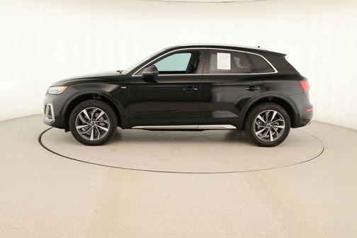 2023 Audi Q5 45 S line quattro Premium