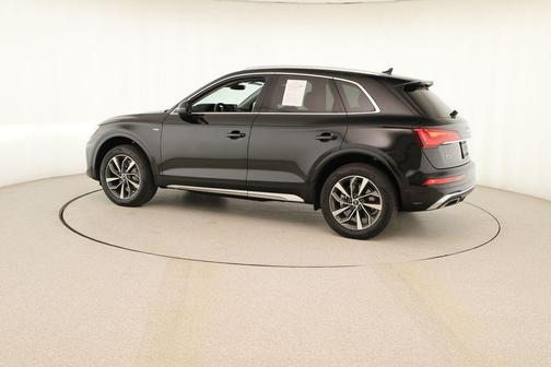 2023 Audi Q5 45 S line quattro Premium