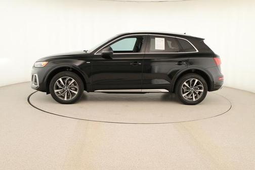 2023 Audi Q5 45 S line quattro Premium