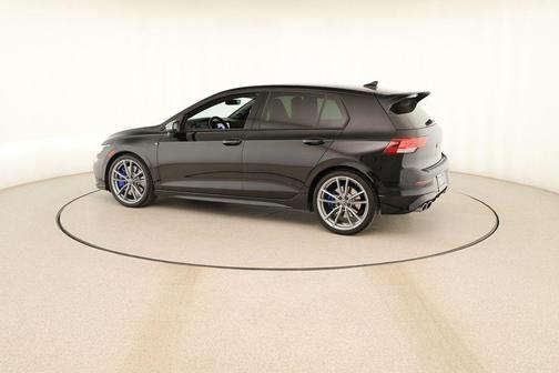 Mythos Black Metallic 2024 Volkswagen Golf R 2.0T