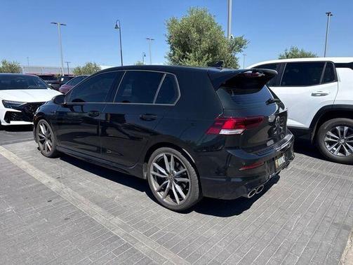 Mythos Black Metallic 2024 Volkswagen Golf R 2.0T
