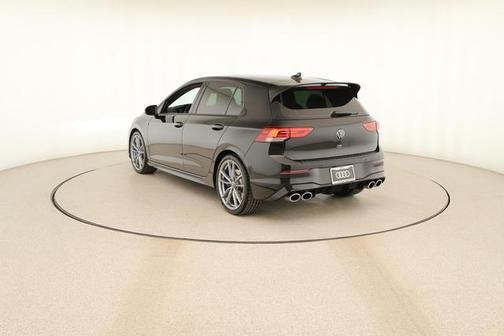 Mythos Black Metallic 2024 Volkswagen Golf R 2.0T
