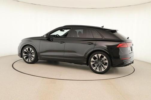 2025 Audi Q8 55 Premium
