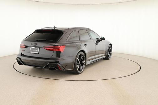 2023 Audi RS 6 Avant 4.0T quattro