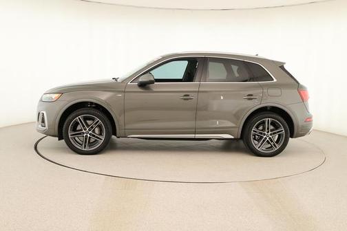2024 Audi Q5 e 55 S line quattro Premium