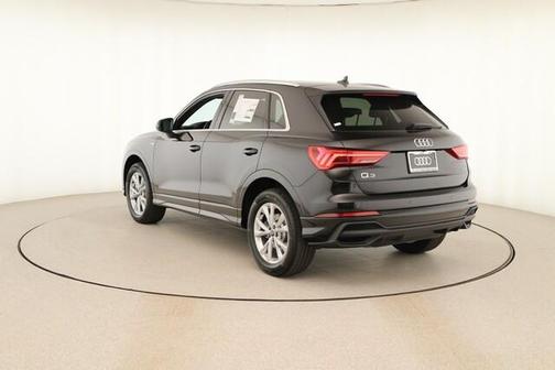 2025 Audi Q3 45 S line Premium