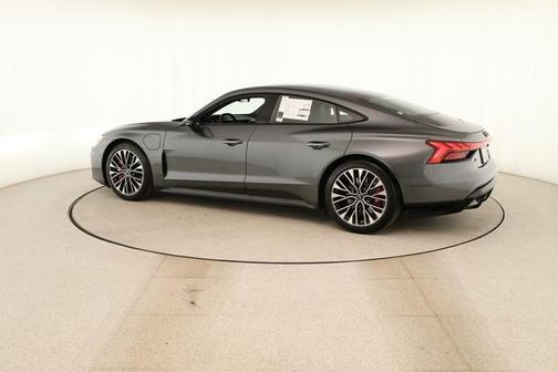 Daytona Gray Pearl Effect 2026 Audi S e-tron GT Premium Plus
