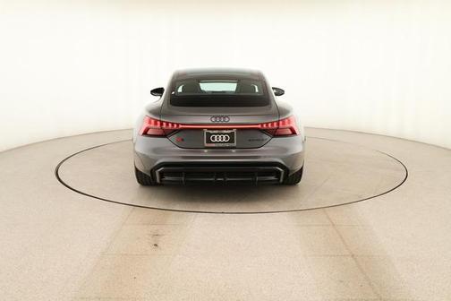 Daytona Gray Pearl Effect 2026 Audi S e-tron GT Premium Plus
