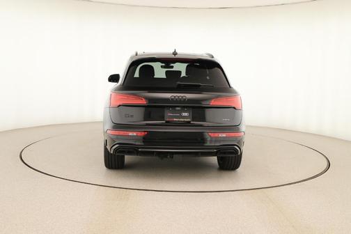 2025 Audi Q5 45 S line quattro Premium