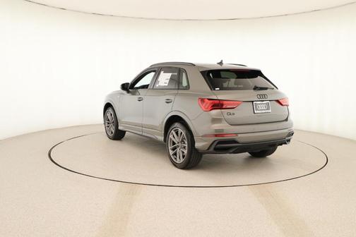 2025 Audi Q3 45 S line Premium