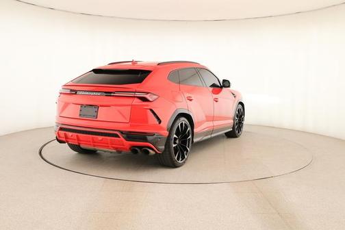 2019 Lamborghini Urus Base