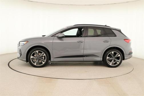 2024 Audi Q4 e-tron 55 quattro Premium