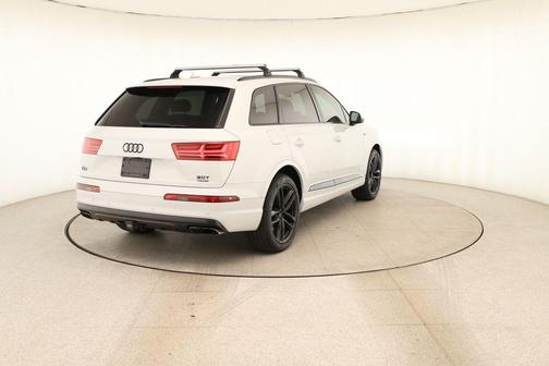 Glacier White Metallic 2017 Audi Q7 3.0T Prestige