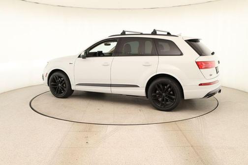 Glacier White Metallic 2017 Audi Q7 3.0T Prestige