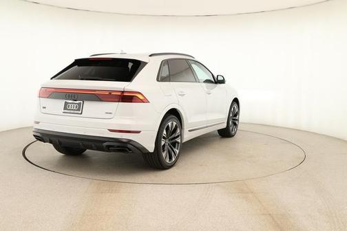 2026 Audi Q8 55 Premium