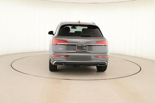 2023 Audi Q5 45 S line quattro Premium