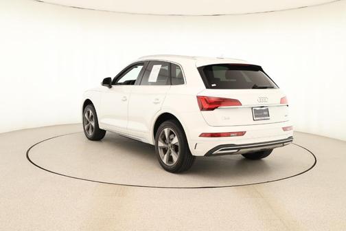 2023 Audi Q5 40 Premium