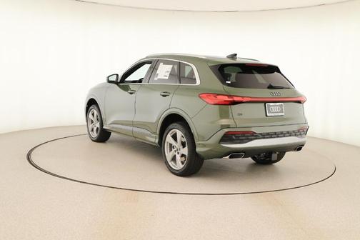 2025 Audi Q5 2.0T quattro Premium