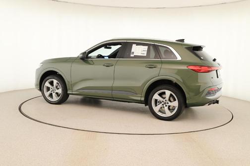 2025 Audi Q5 2.0T quattro Premium