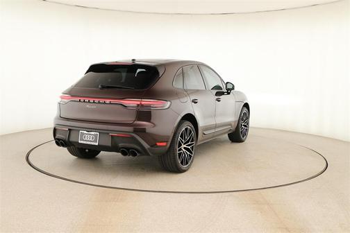 2023 Porsche Macan T