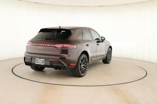 2023 Porsche Macan T