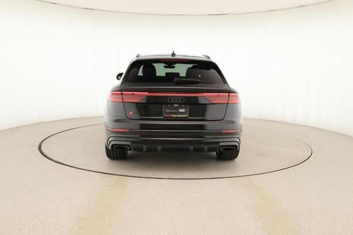 2024 Audi Q8 55 Premium