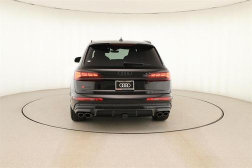 2026 Audi SQ7 4.0T Premium Plus
