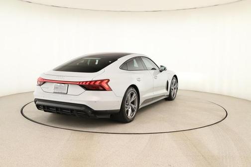 2023 Audi e-tron GT Prestige