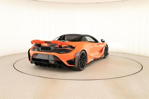 2022 McLaren 765LT Base