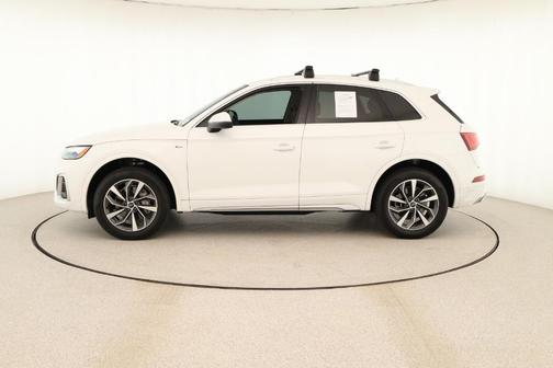2022 Audi Q5 45 S line quattro Premium