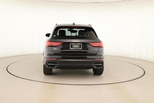2025 Audi Q3 45 S line Premium