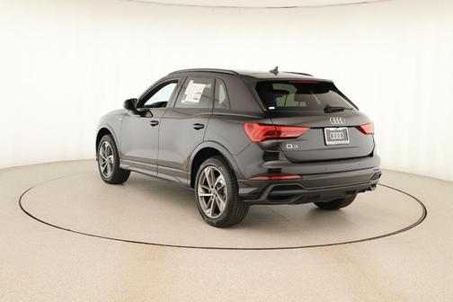 2025 Audi Q3 45 S line Premium