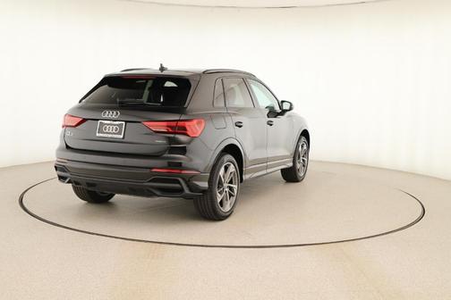 2025 Audi Q3 45 S line Premium