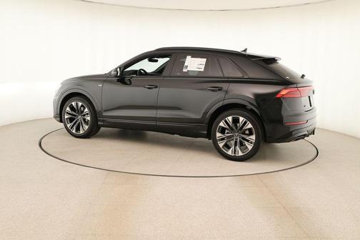 2026 Audi Q8 55 Premium