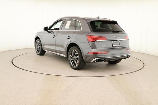 2023 Audi Q5 45 S line quattro Premium