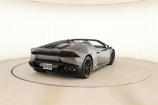 2016 Lamborghini Huracan LP610-4