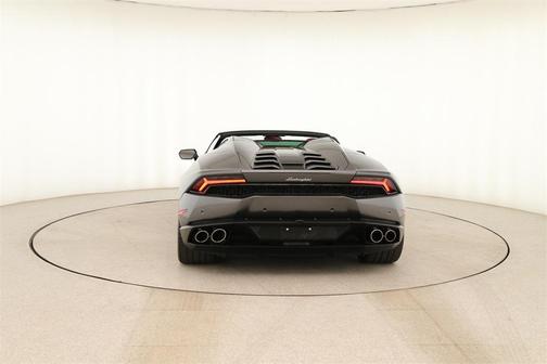 2016 Lamborghini Huracan LP610-4